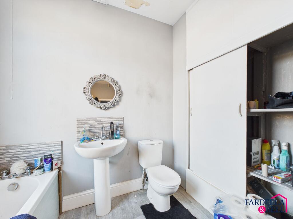 Additional image 14 of 818 Padiham Road, Burnley, BB12