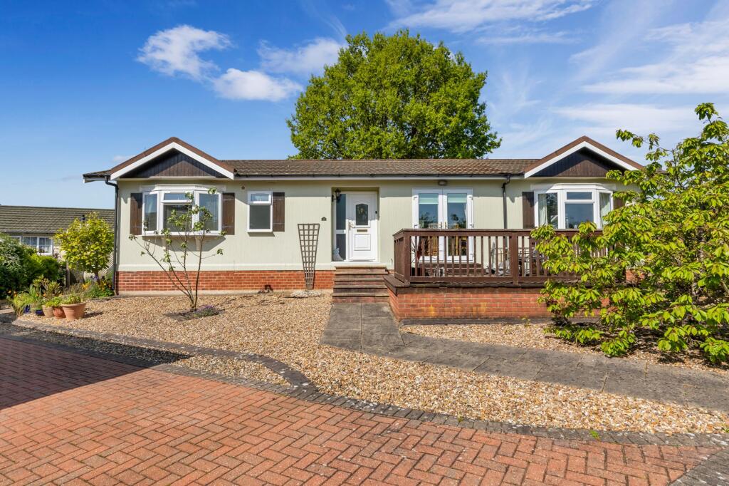 2-bed detached on Lonsborough Gardens, Langham, LE15, £150,000
