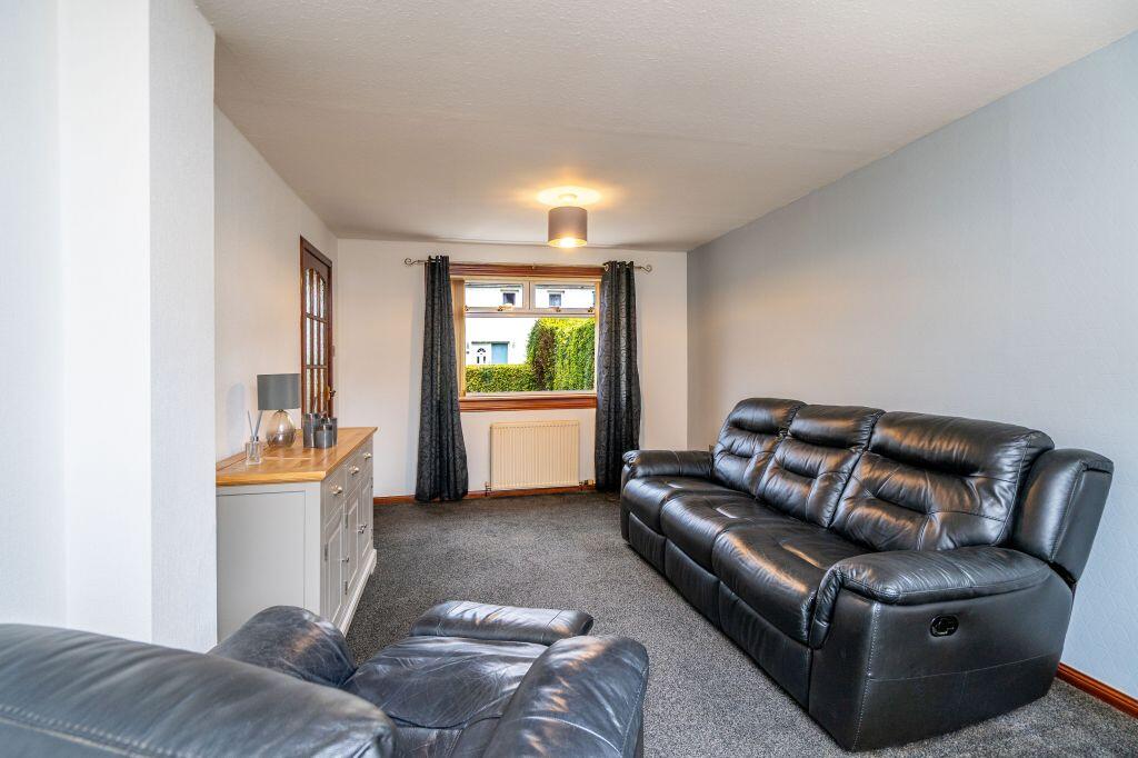 House in Edinburgh, Midlothian - More