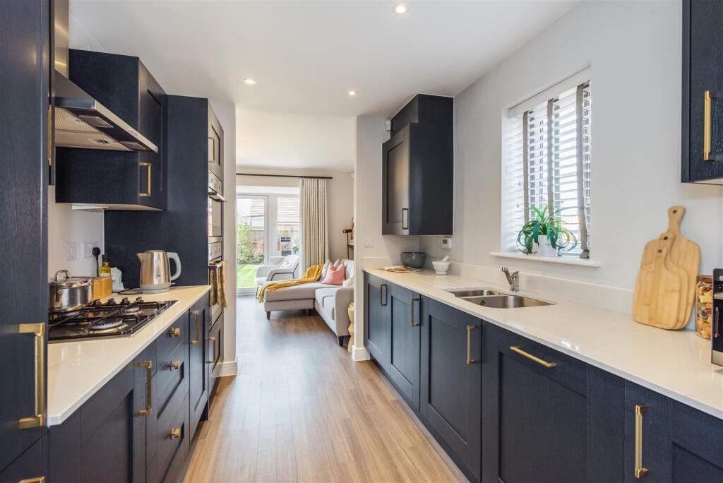 House in Chichester, Oving - View 5