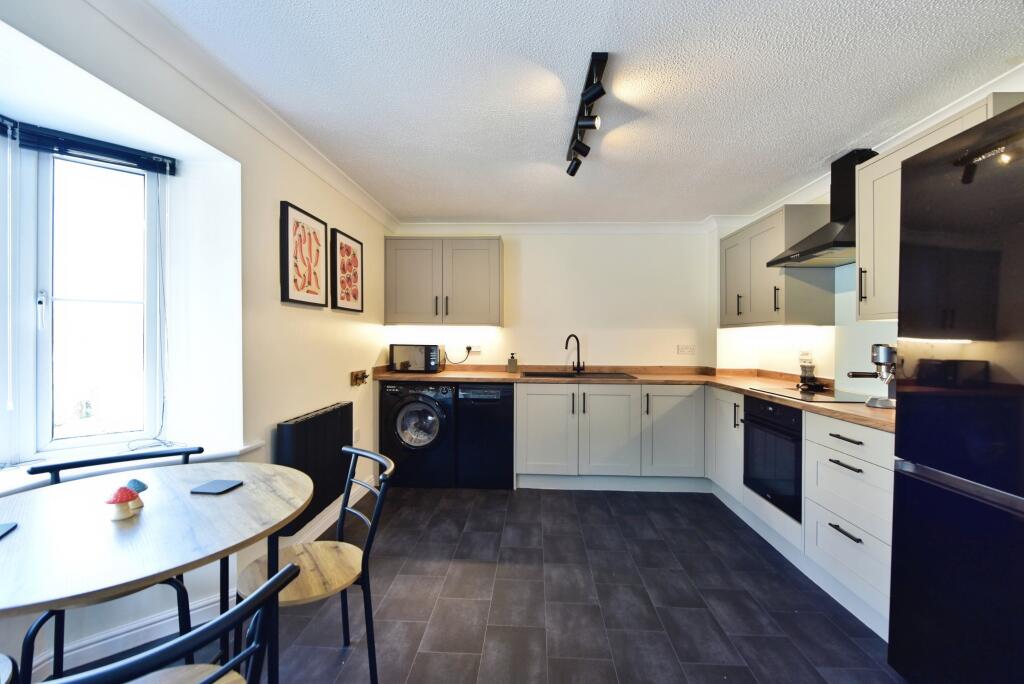 Queenswood Road, Sheffield, S6 photo 4