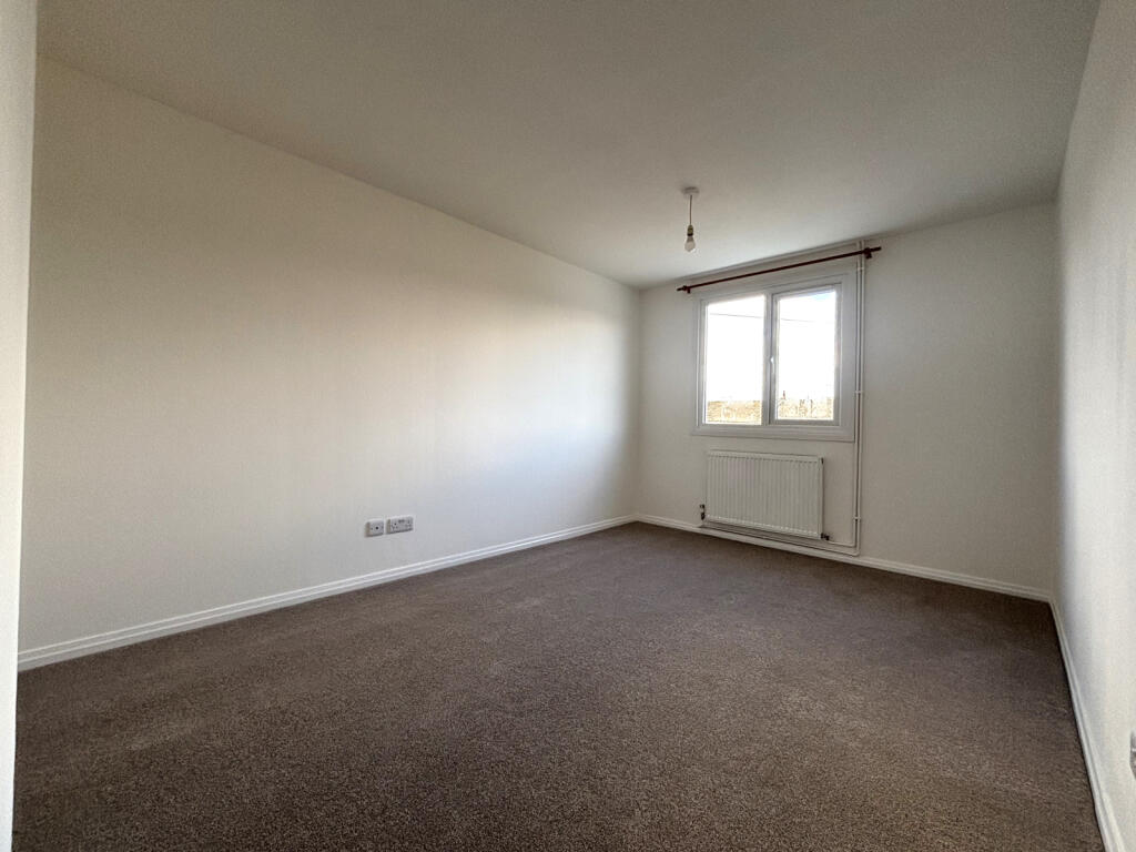 House in Tonbridge - More