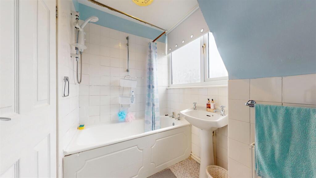 House in St Helens, Rainford - More