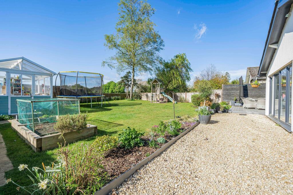 Priory Close, Horton-Cum-Studley, OX33 photo 4