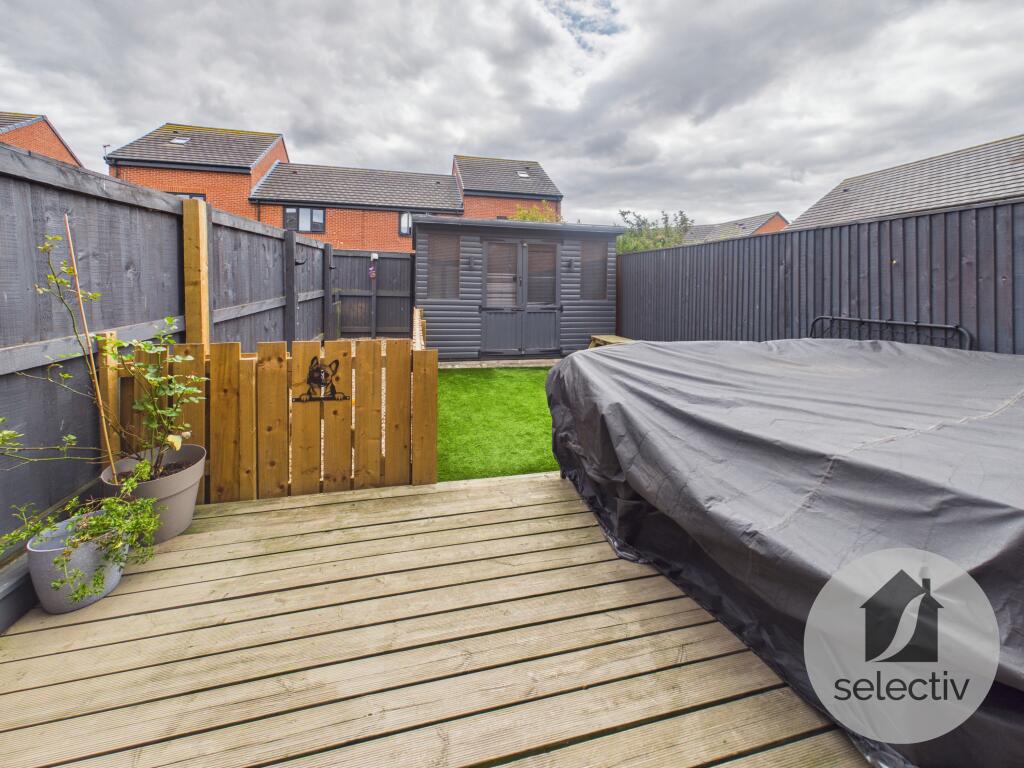 Rowantree Gardens, Redcar, North Yorkshire photo 3
