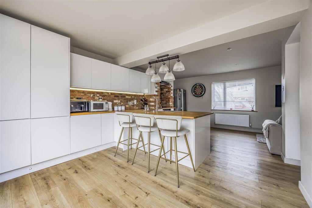 Main image of property: Hilsea Crescent, Portsmouth