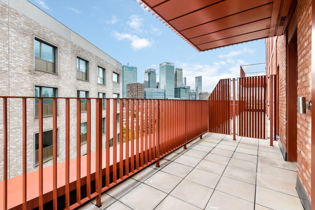 Apartment in London - View 2