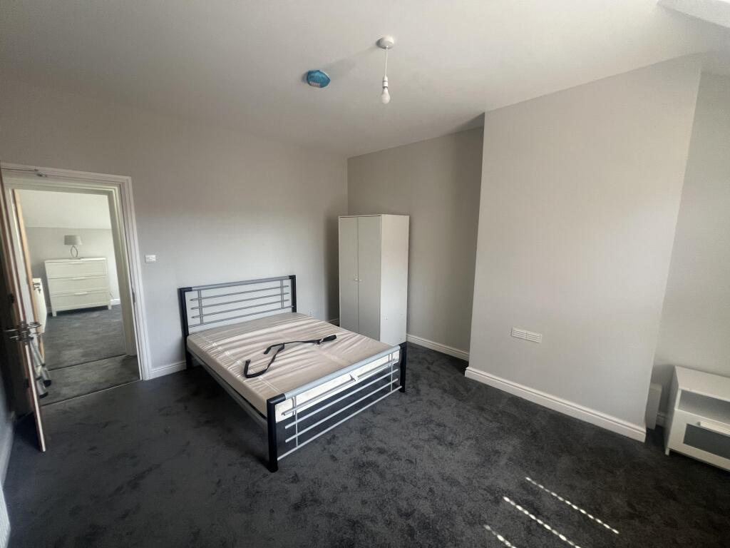 House in Nottingham, Radford - View 5