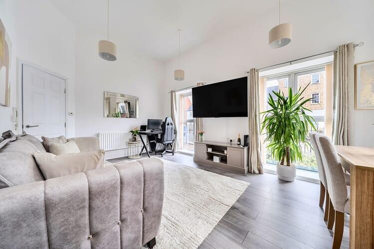 Apartment in Northampton, St Crispin's, Upton - View 3