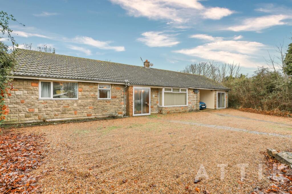 Main image of property: Norwich Road, Halesworth