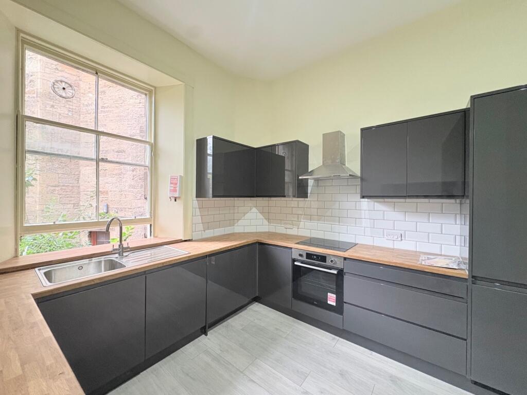 Apartment in Edinburgh, Marchmont - View 2