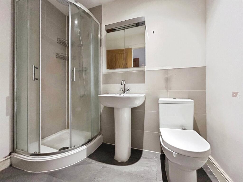 Apartment in Guildford - View 4