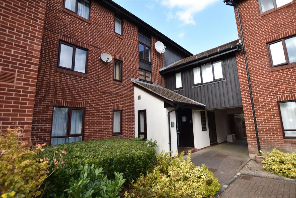 Main image of property: Exeter Court, Didcot, Oxfordshire, OX11