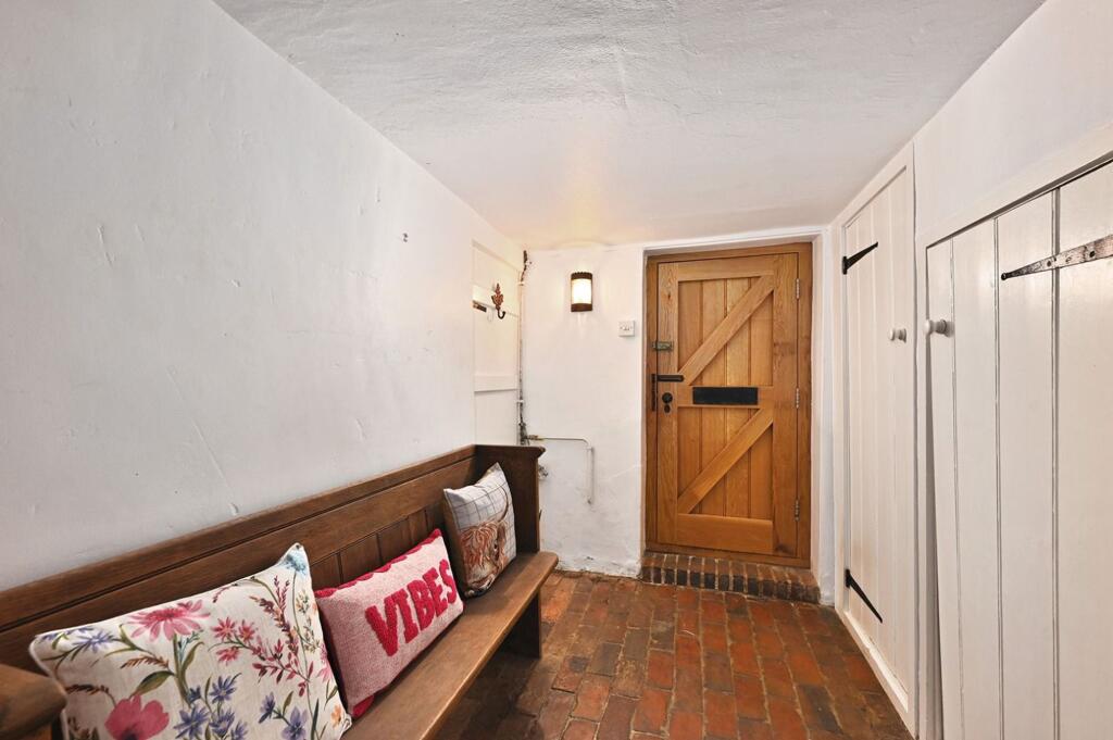 House in Tonbridge - View 5