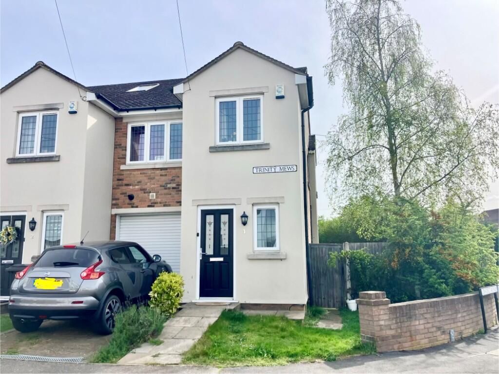 Main image of property: Oxford Avenue, St. Albans, AL1 5NS