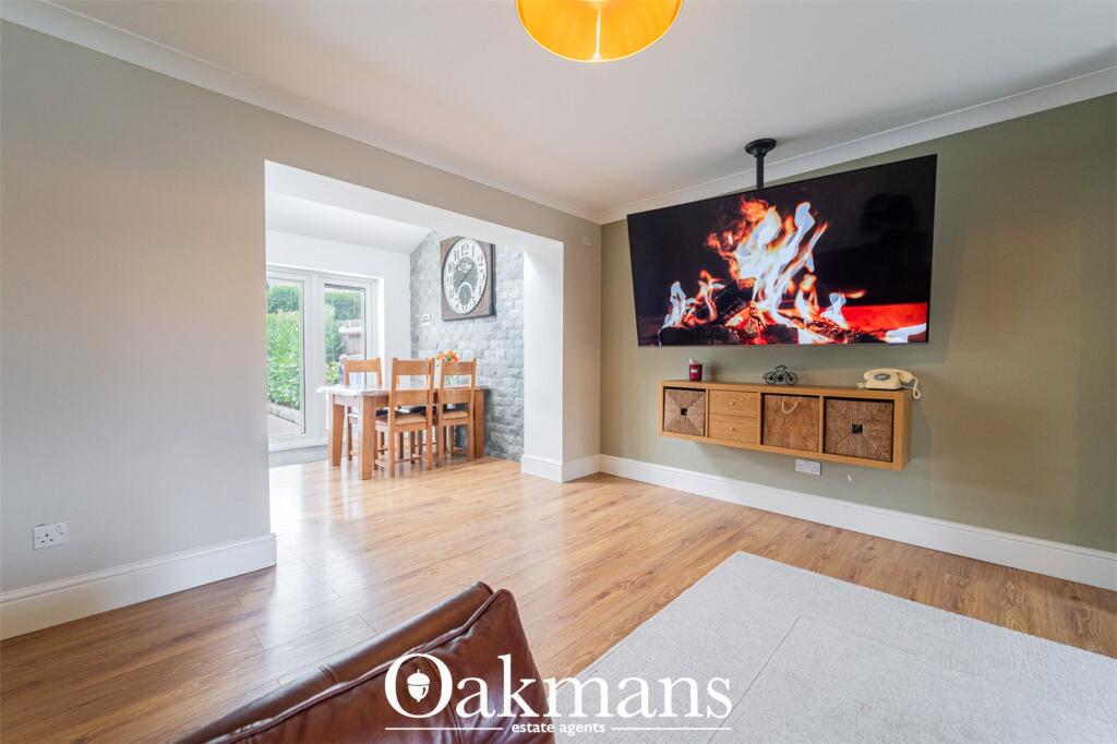 House in Birmingham, West Midlands - More