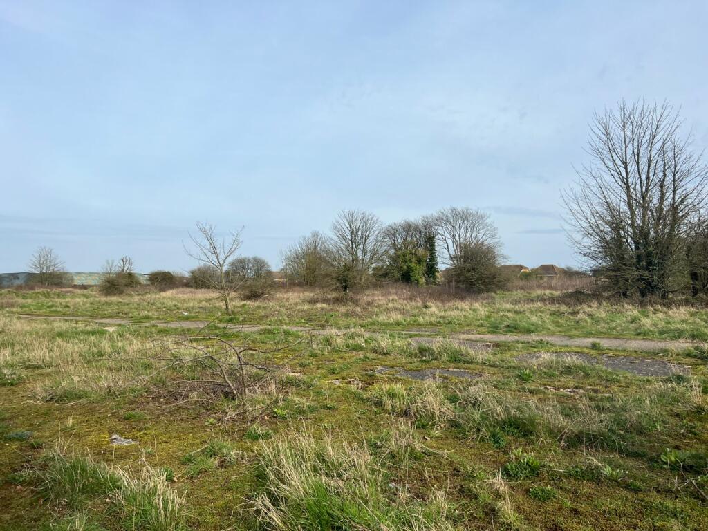 Aerodrome Road, Hawkinge, Folkestone, Kent, CT18 photo 4
