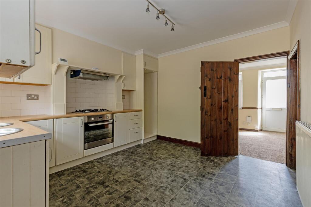 House in Sheffield - View 5