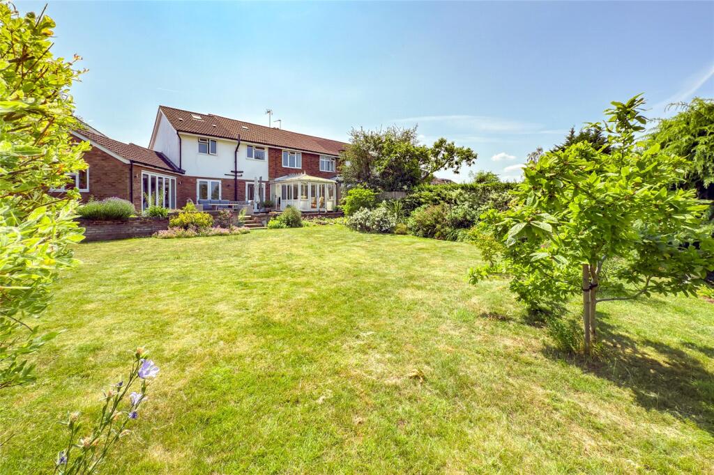Main image of property: Evans Grove, St. Albans, Hertfordshire, AL4