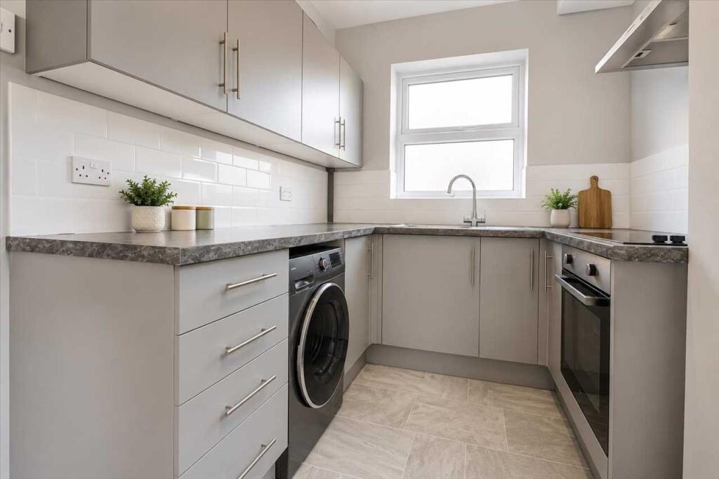 Randon Close, Harrow, Harrow - View 5