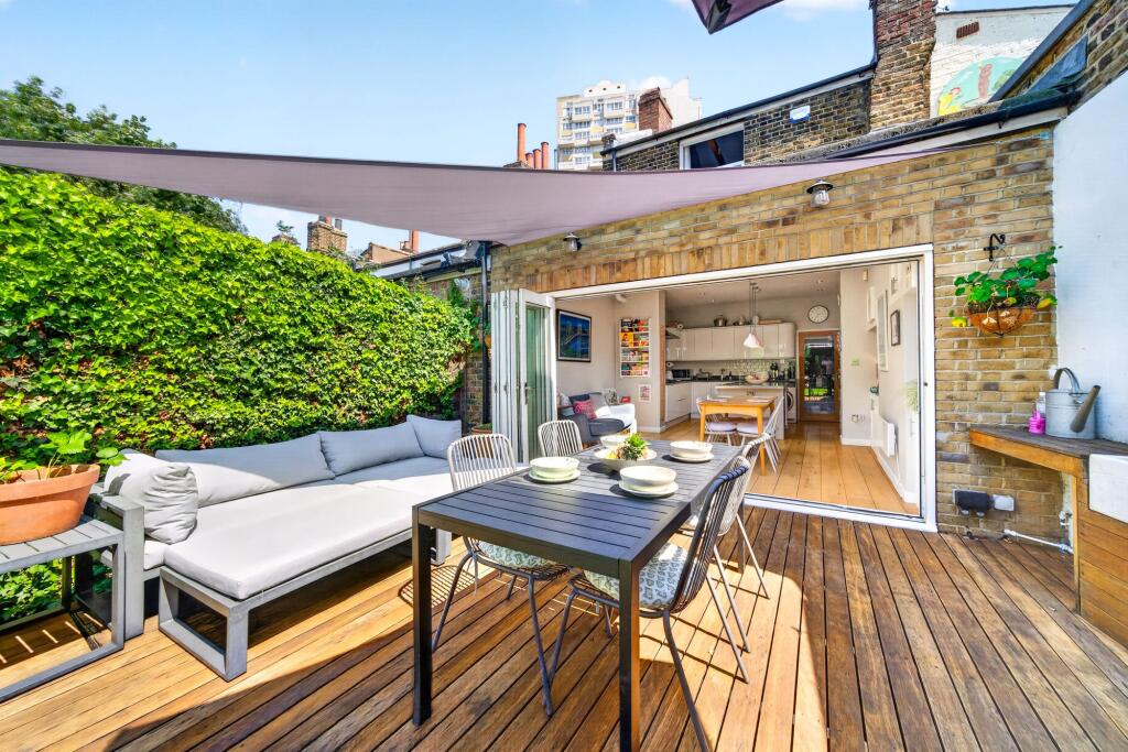 House in London - View 4