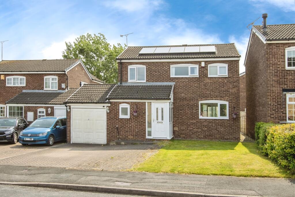 Main image of property: Dovedale Gardens, Leeds