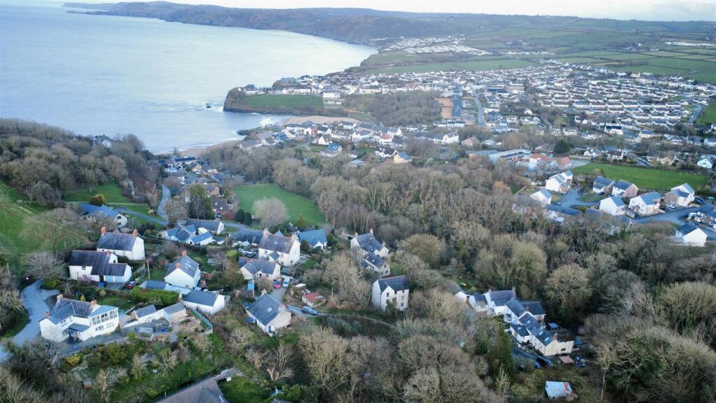 Main image of property: Aberporth, Cardigan