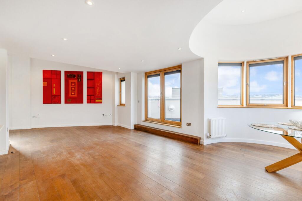 Apartment in Bristol, Canon's Marsh, Harbourside - More