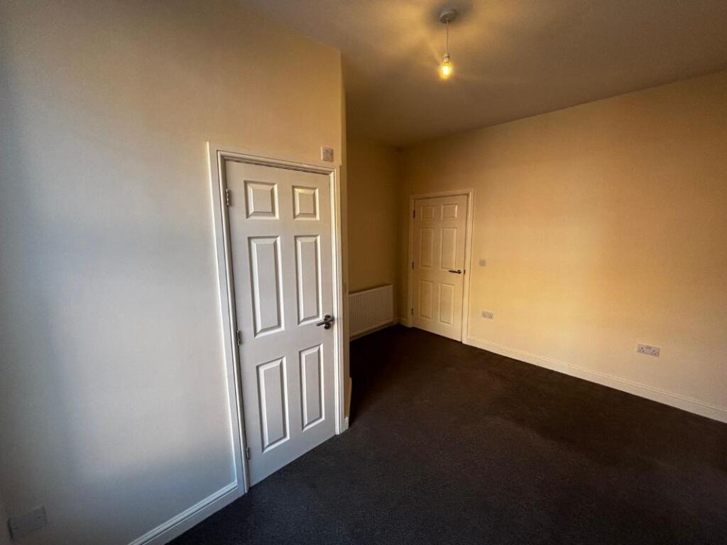 Apartment in Scarborough, St Nicholas Cliff, The Old Town - More