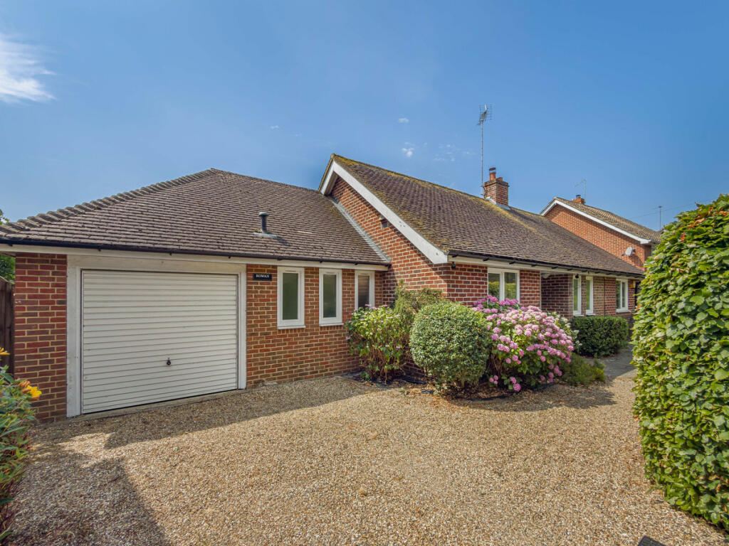 House in Wargrave, Sheeplands Farm - View 2