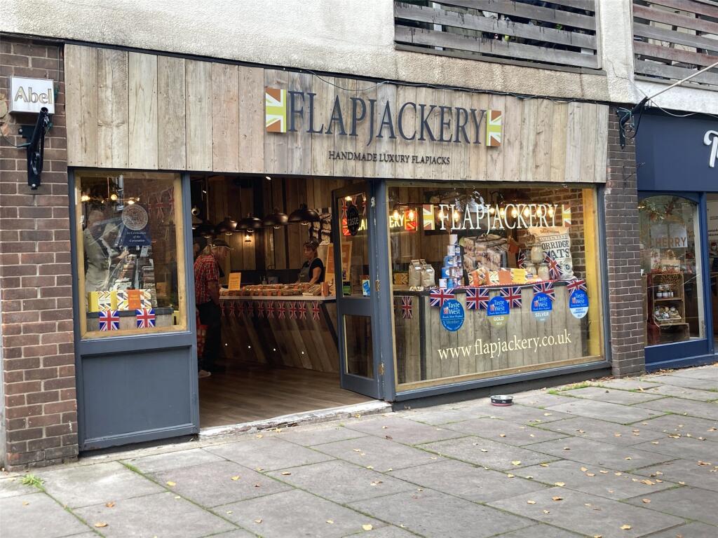 Main image of property: The Avenue, Minehead, Somerset, TA24