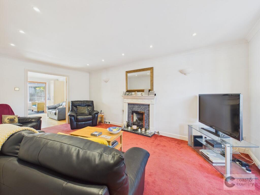 House in Teignbridge, Newton Abbot - View 4
