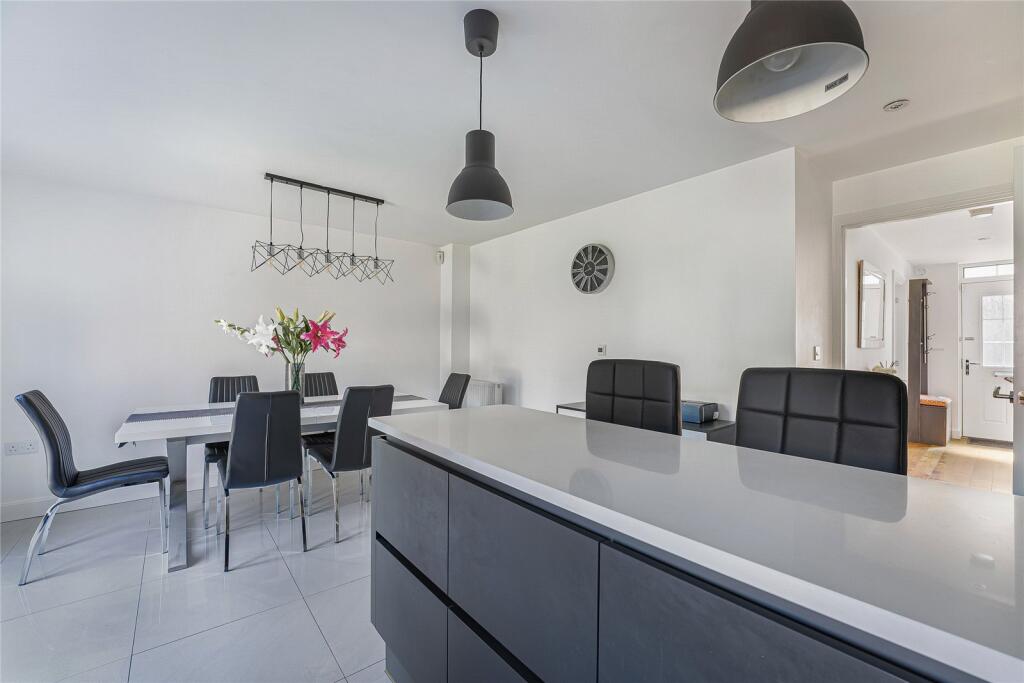 House in Dartford, Ebbsfleet Valley - View 4