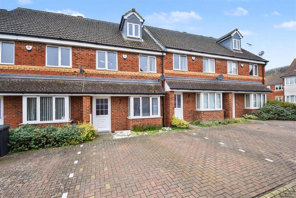 Main image of property: NN17, East Glebe Close, Corby