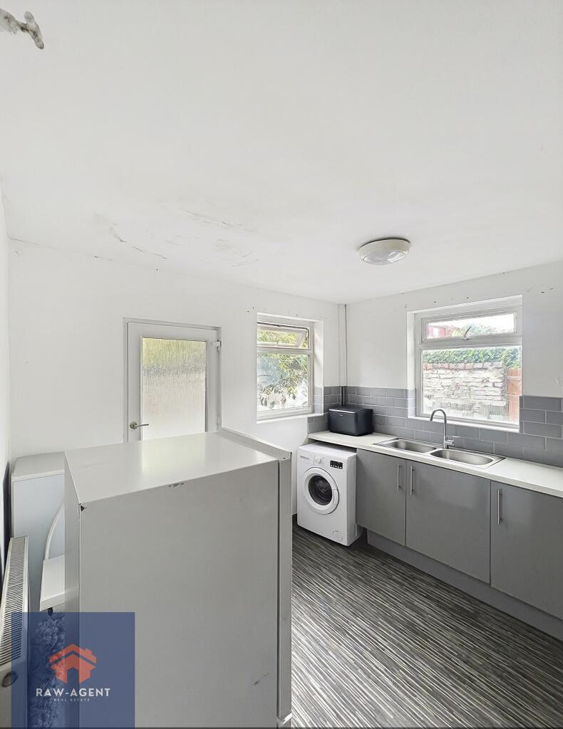 House in Liverpool, Walton - View 4