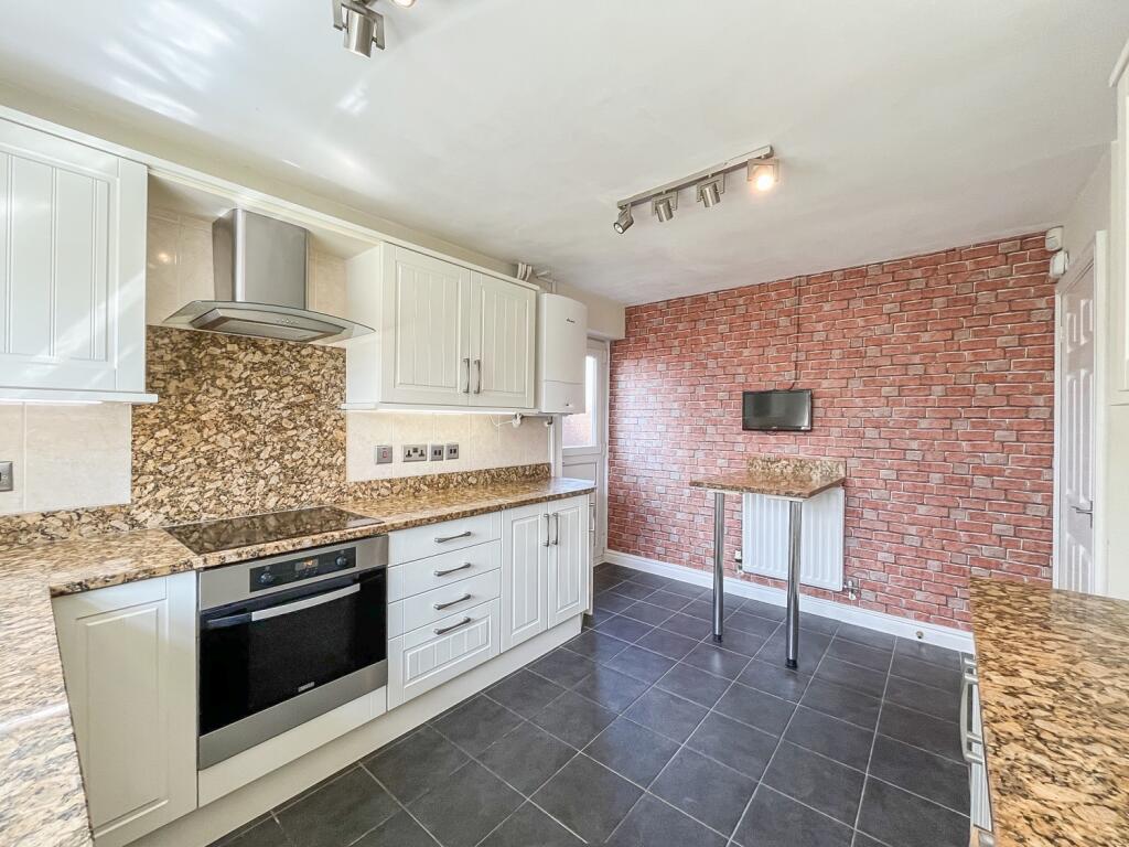 Coton Road, Wolverhampton photo 5