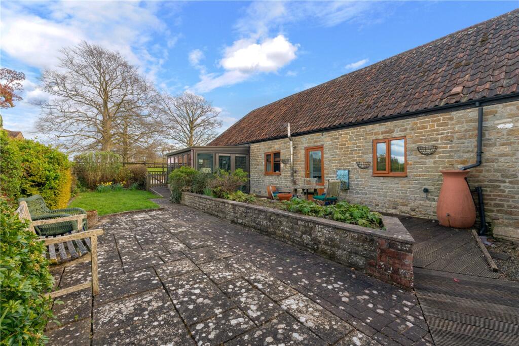 Additional image 3 of Courtyard Barns, Brook Hall Farm