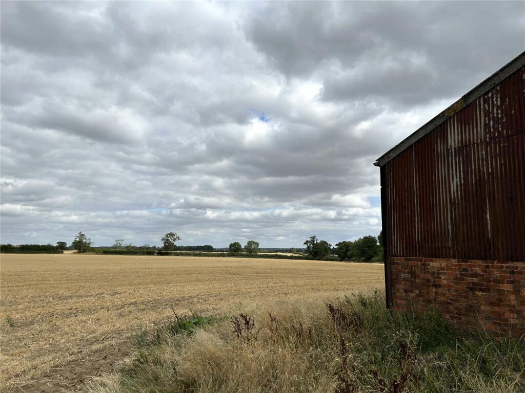 Barn Conversion, Scaldwell Road, Brixworth, Northamptonshire, NN6 - More