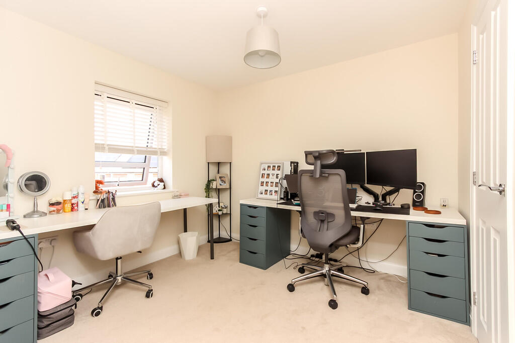 Pinnels Road, Wellingborough - More