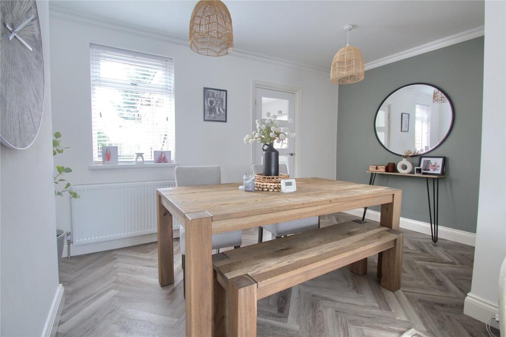 House in Stockton-on-Tees - More