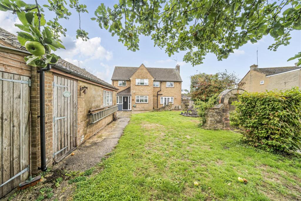 Additional image 18 of Burton Lane, East Coker, Yeovil