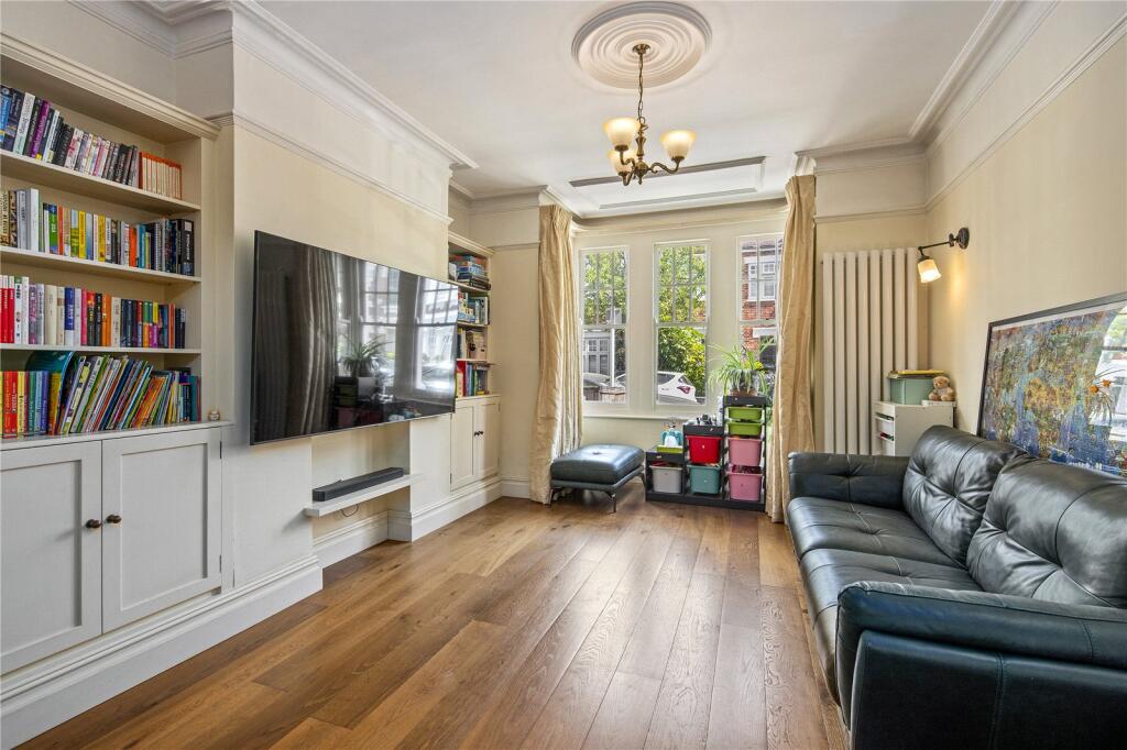 House in Twickenham - View 2