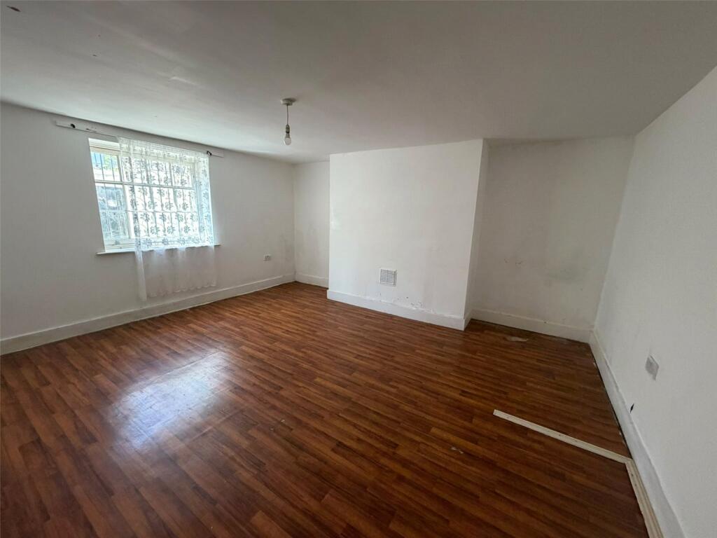 House in London - More