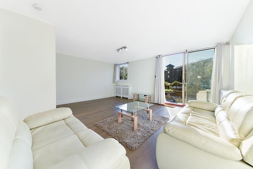 Main image of property: Tradewinds Court, Asher Way, London, E1W.