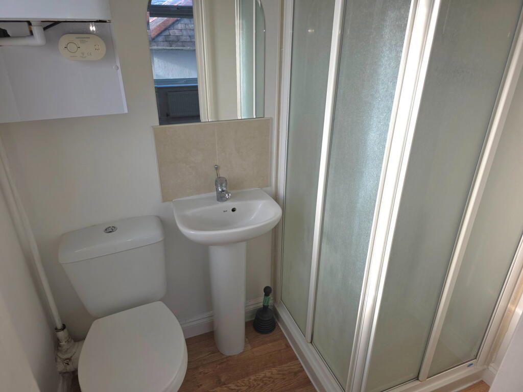 Apartment in Portsmouth - View 5