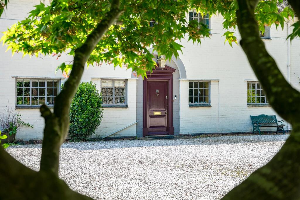 House in Llandudno, Chirk - View 2