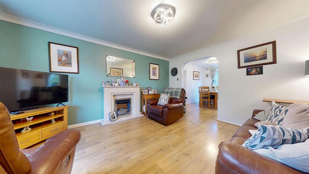 House in St Helens, Liverpool City Region - View 4