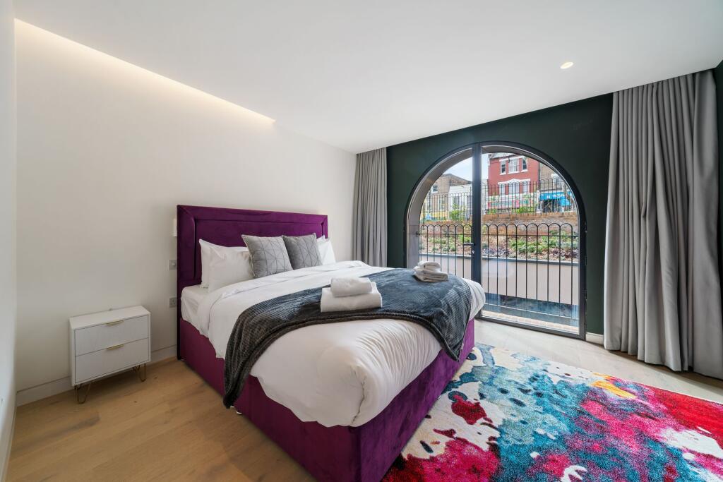 House in London - More