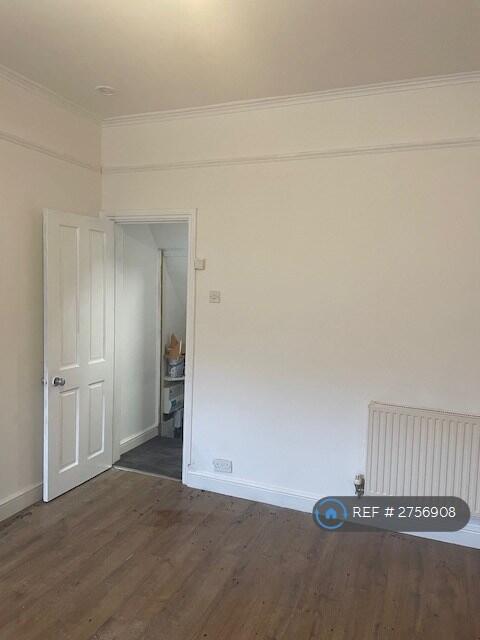 Additional image 3 of Woodhall Road, Bradford, BD3