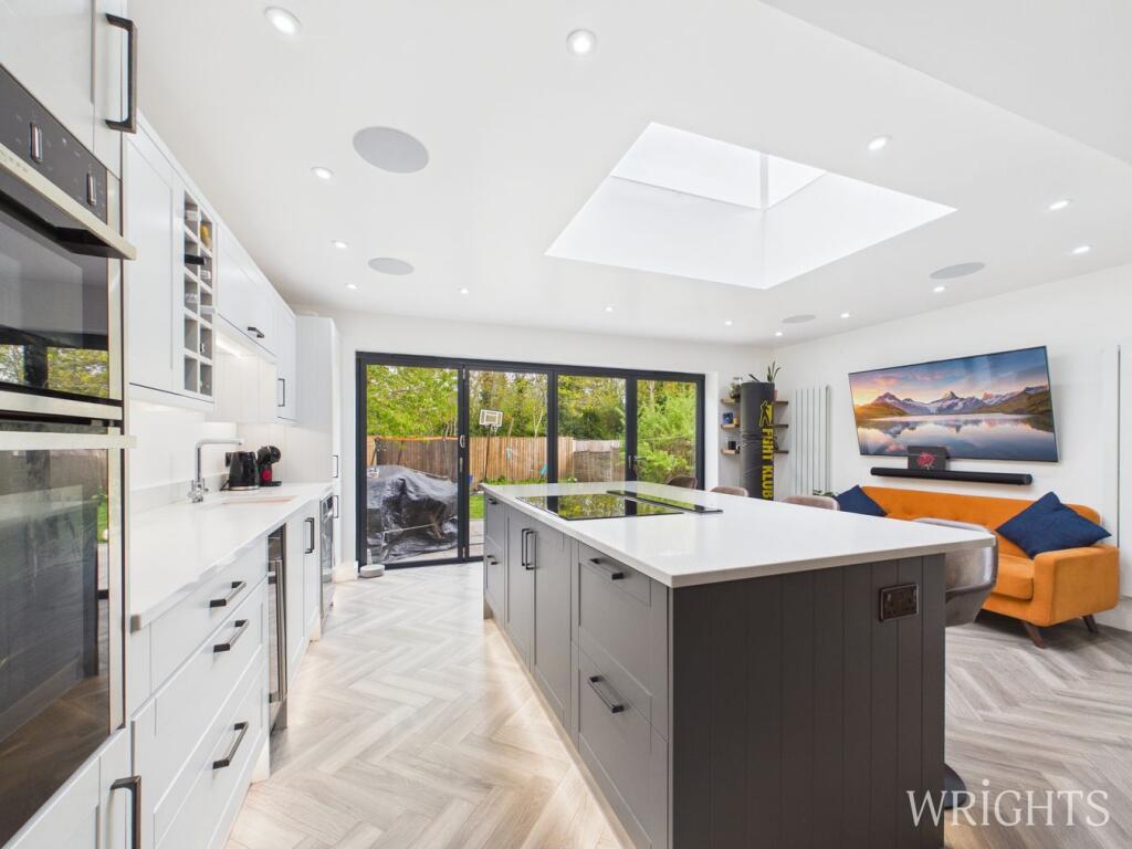 4-bed terraced on Broomhills, WELWYN GARDEN CITY, AL7, £525,000